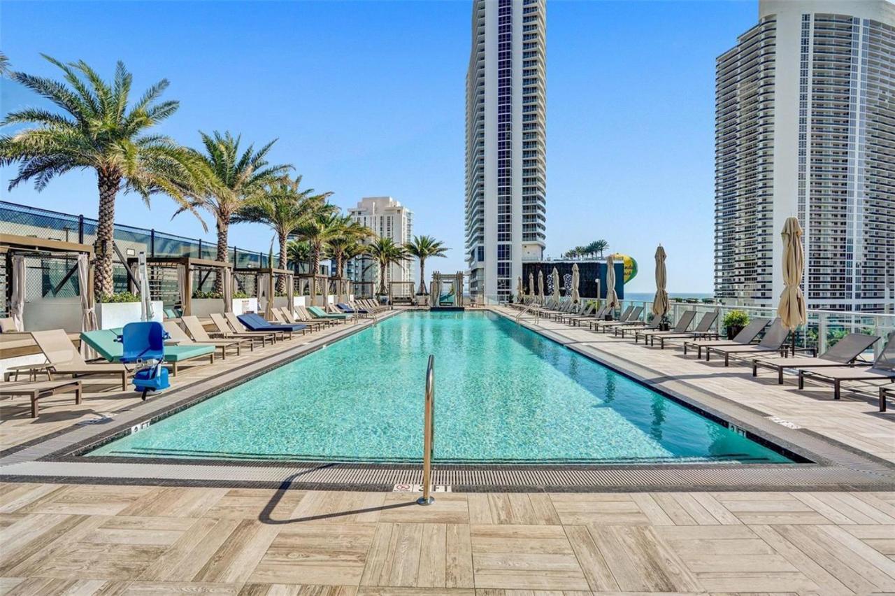 Hyde Beach House Resort - Million Apartment 2Bd 2Ba, Direct Ocean View, 1 Min From Beach, 6 Guests هوليوود المظهر الخارجي الصورة