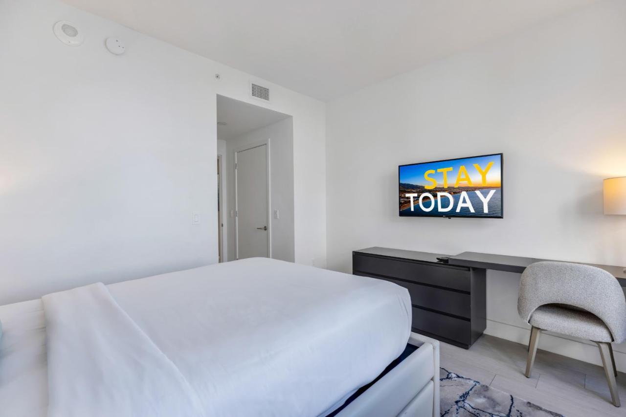 Hyde Beach House Resort - Million Apartment 2Bd 2Ba, Direct Ocean View, 1 Min From Beach, 6 Guests هوليوود المظهر الخارجي الصورة